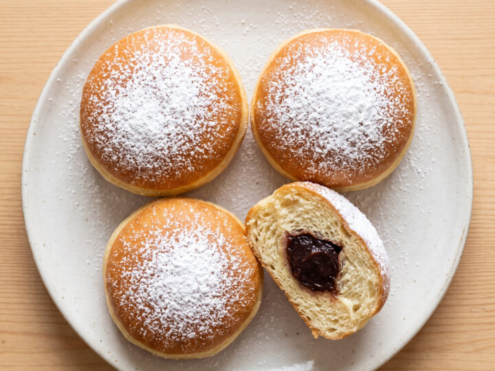 Berliner Pfannkuchen mit Pflaumenmus