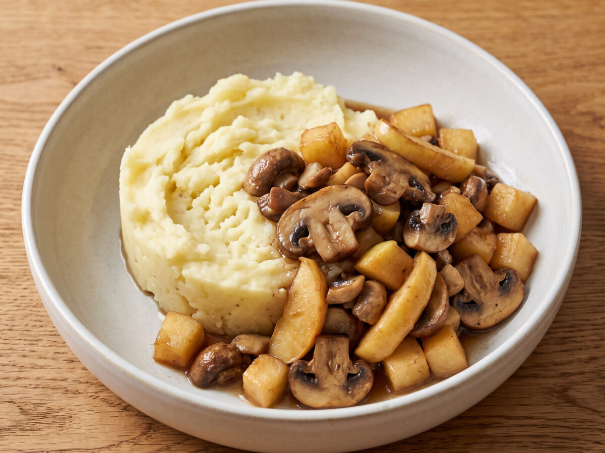 Bremer Pilz-Apfel-Pfanne mit Kartoffelstampf