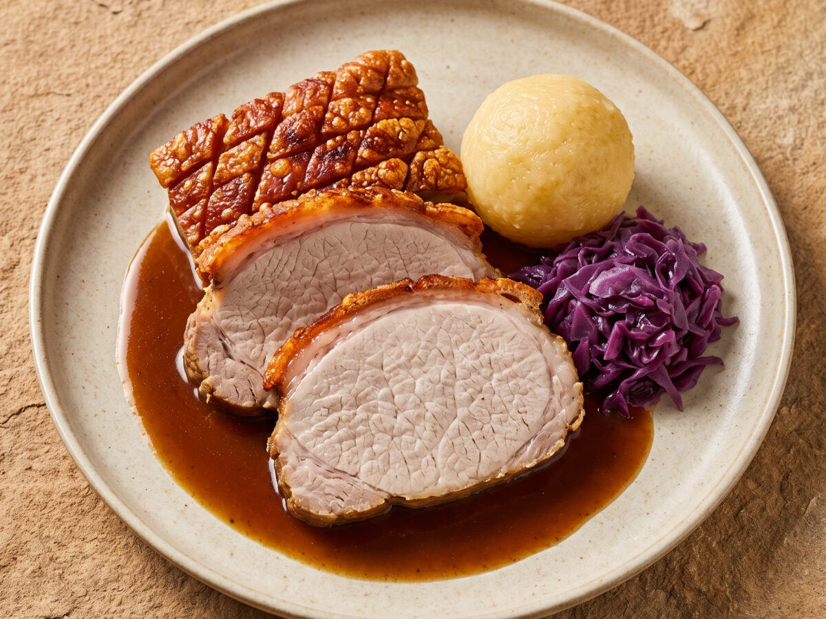 Knusprige Schwarte, kräftige Sauce