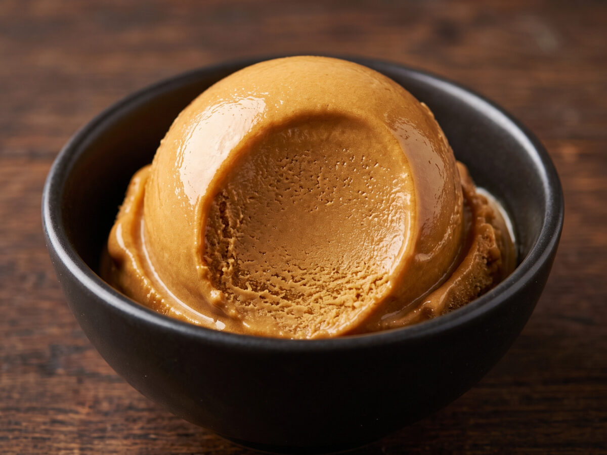 Rübenkraut-Eis