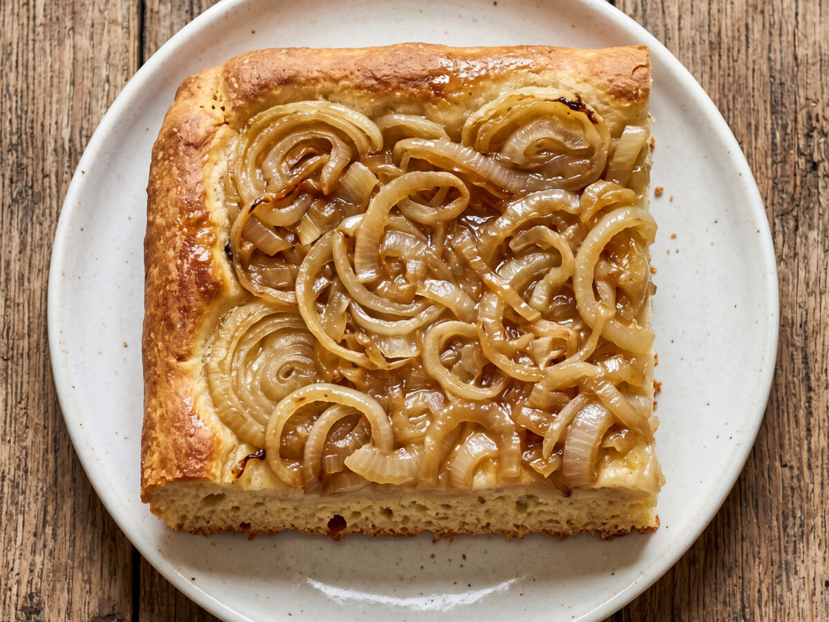 Spreewälder Zwiebelkuchen mit Leinöl